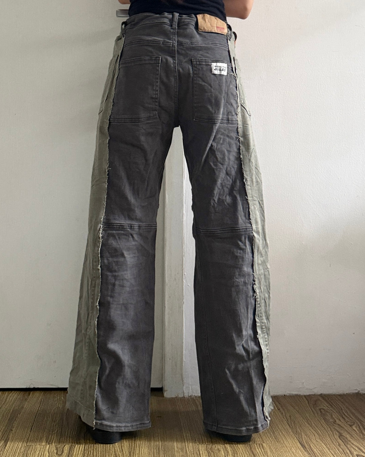 Edge Pants 076