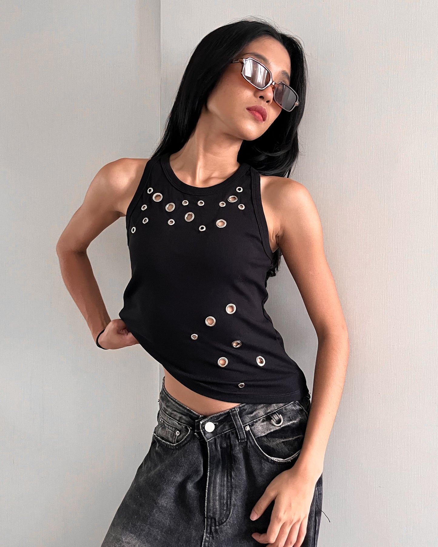 Eyelet Rib Tank 002