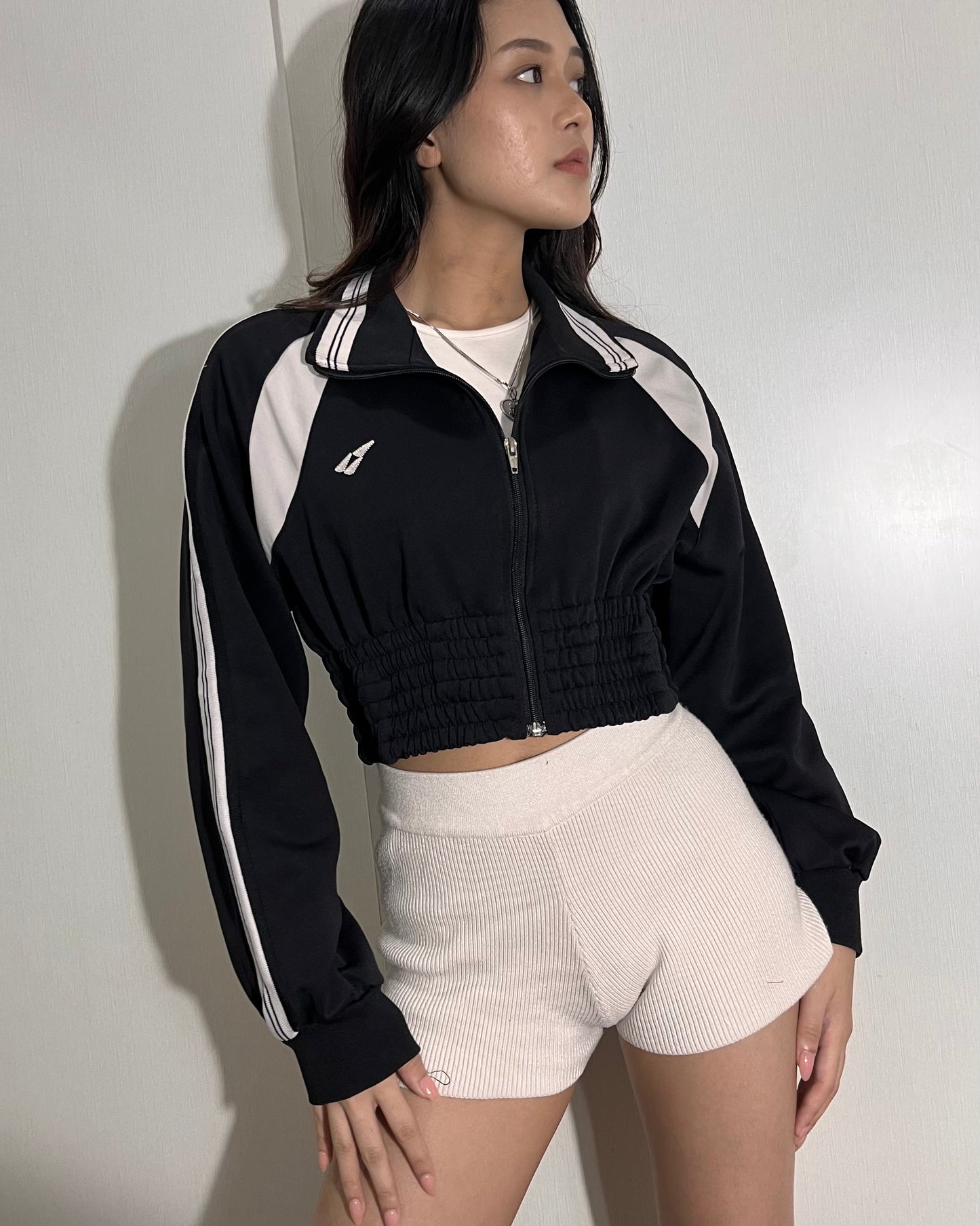 Cropped Jacket 017