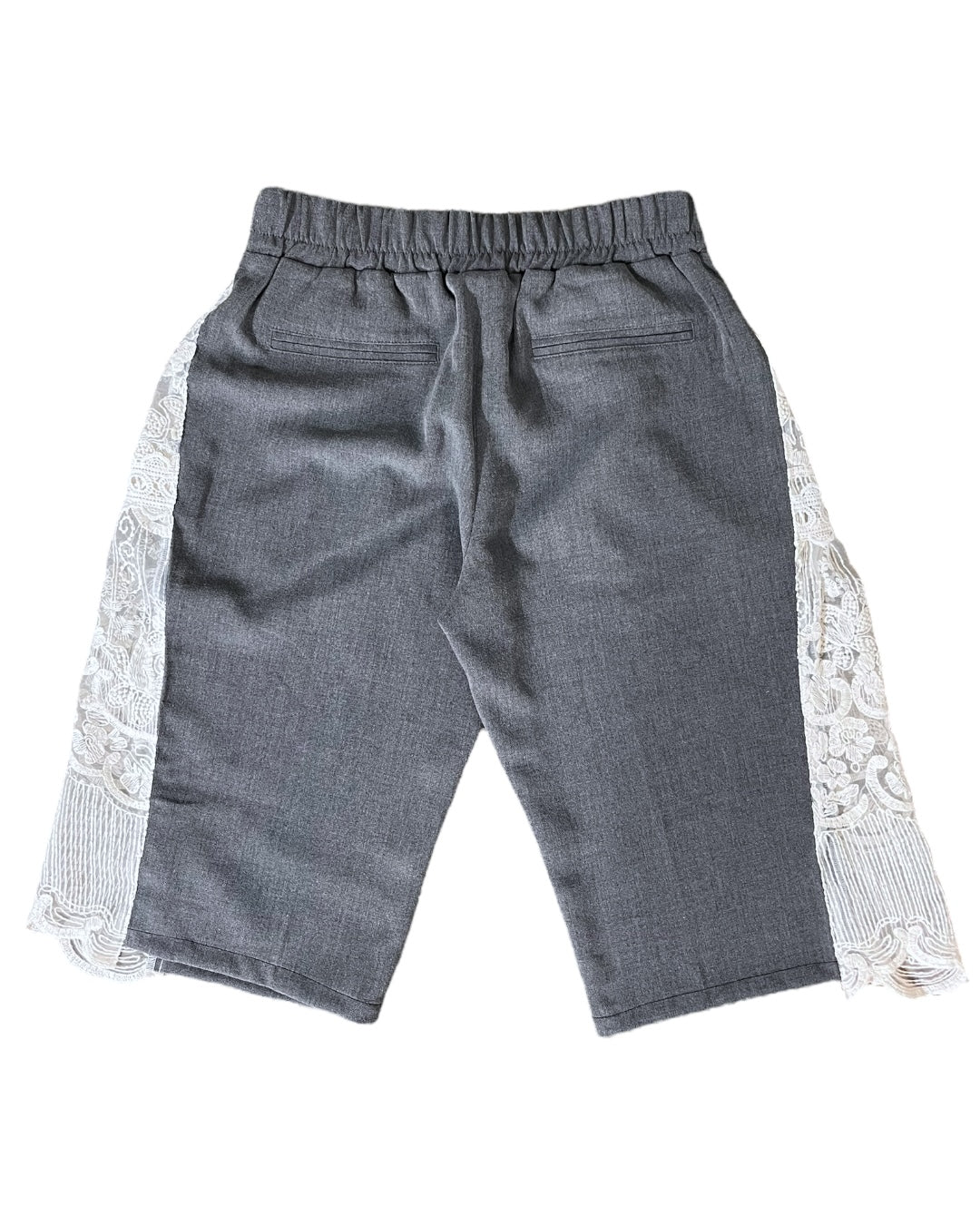 Lace-trimmed Set 008