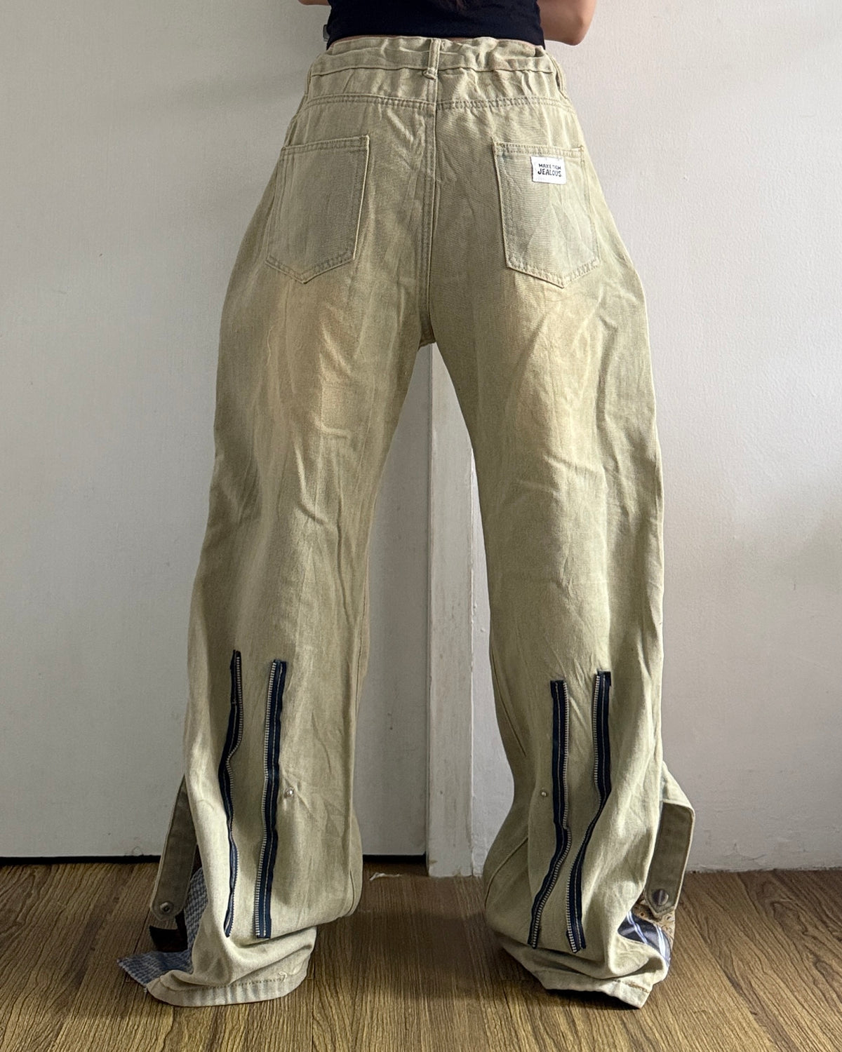 Tie Pants 001
