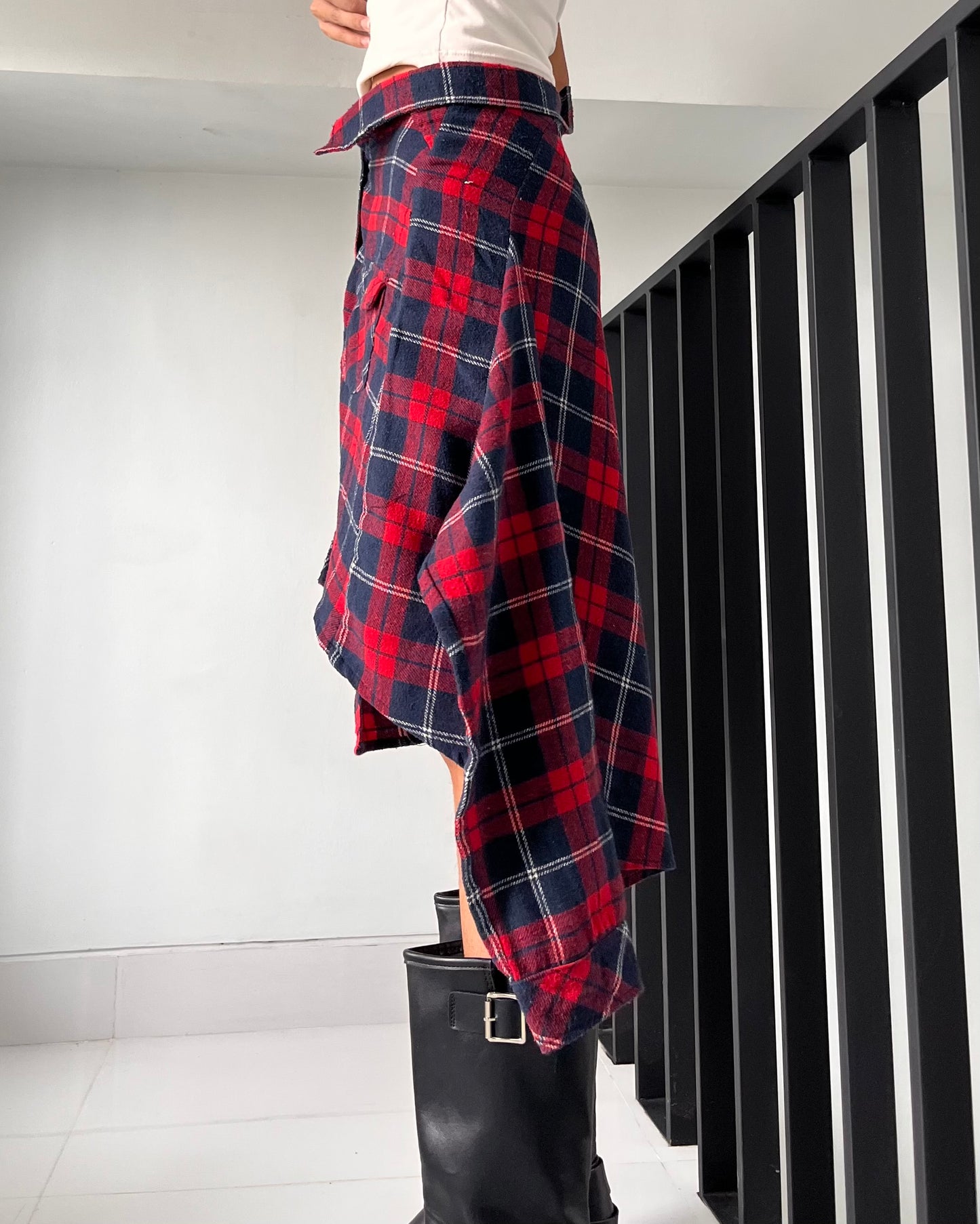 Button-up Skirt 001