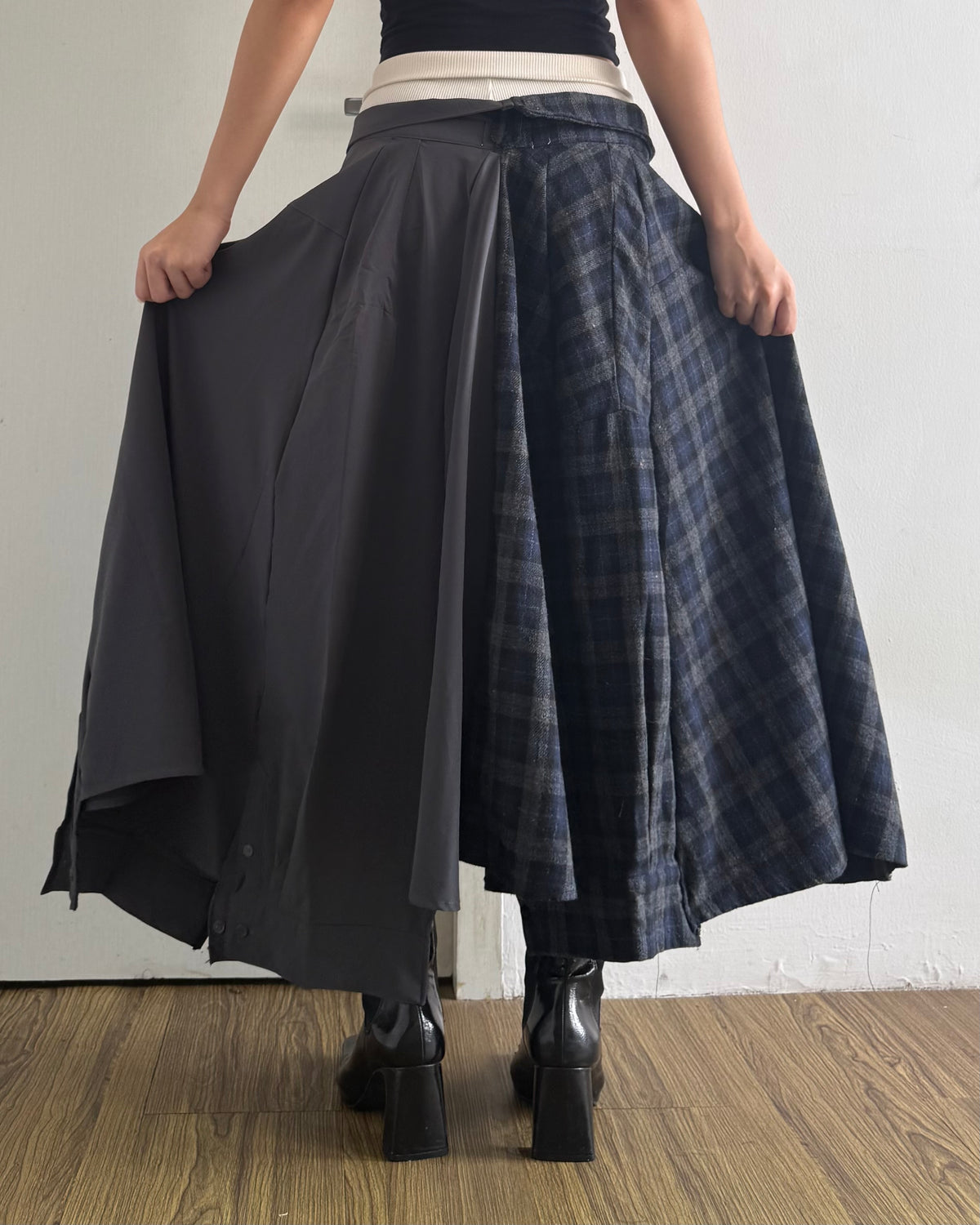 Button-up Maxi Skirt 040