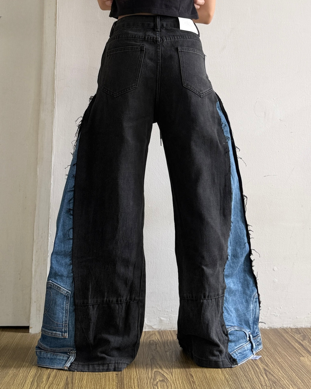 Duality Pants 047