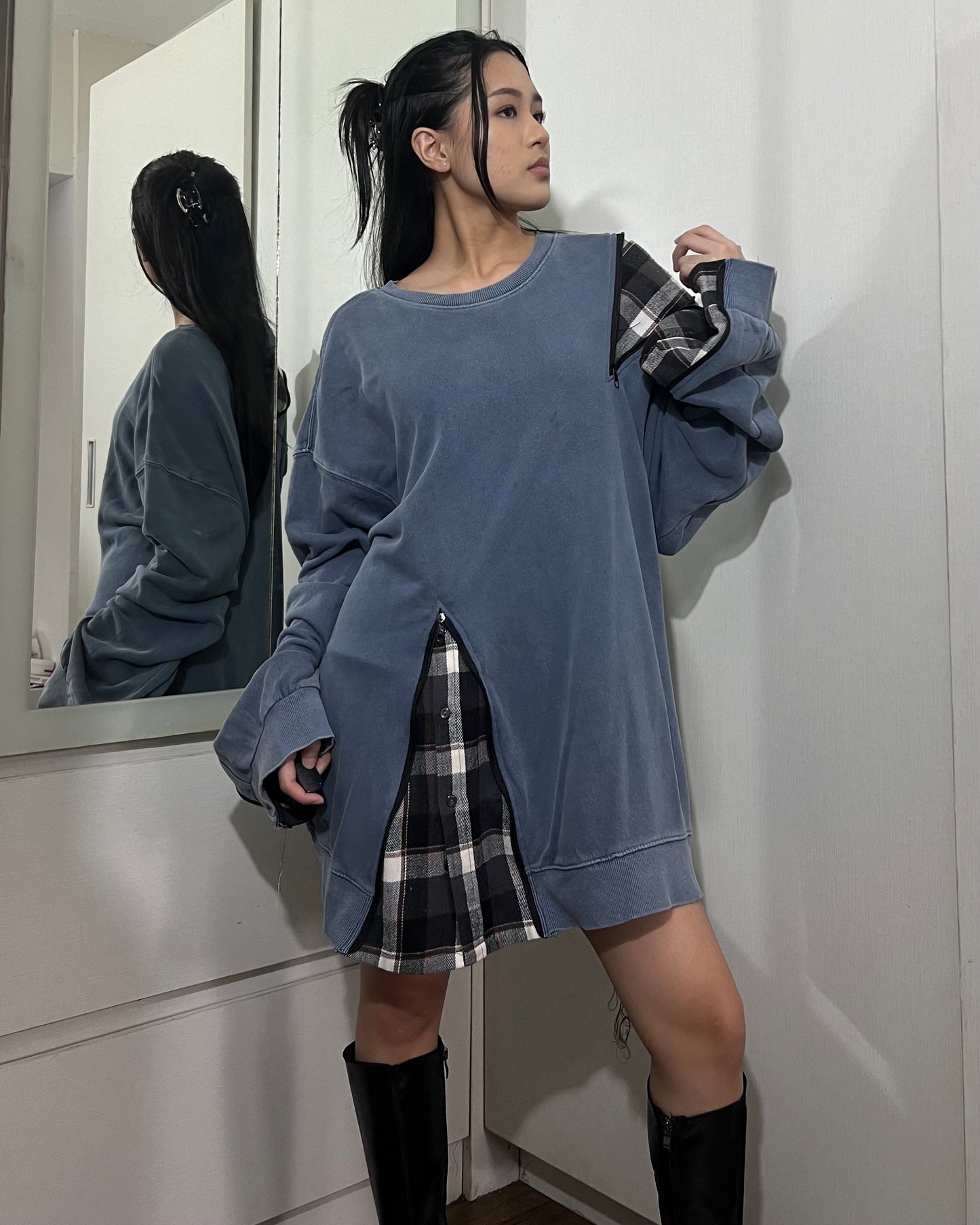 Zipper Sweater 002