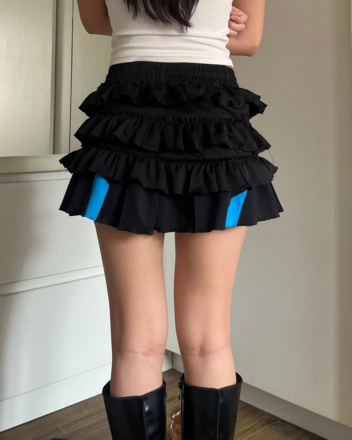 Ruffle Skirt 025