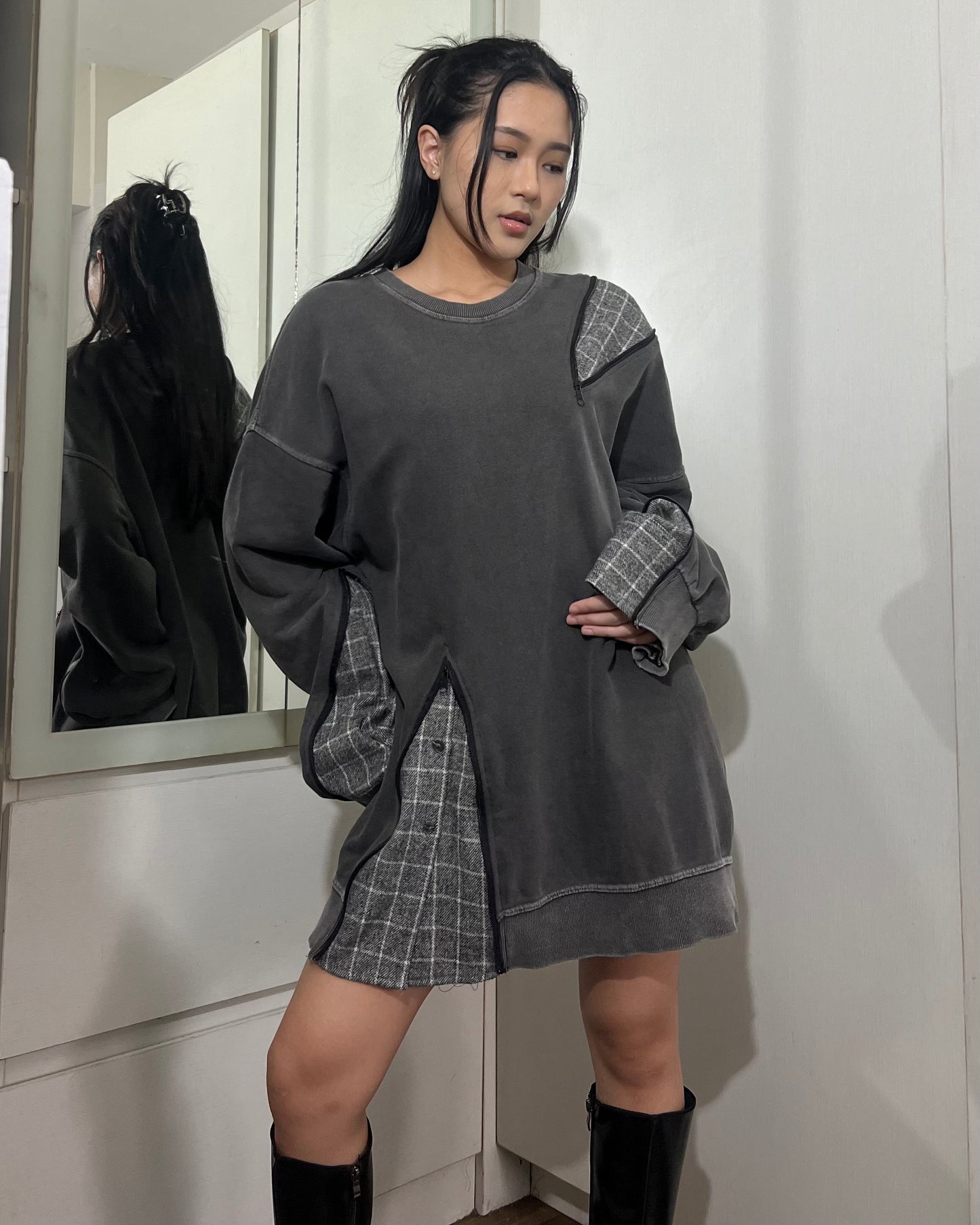Zipper Sweater 001