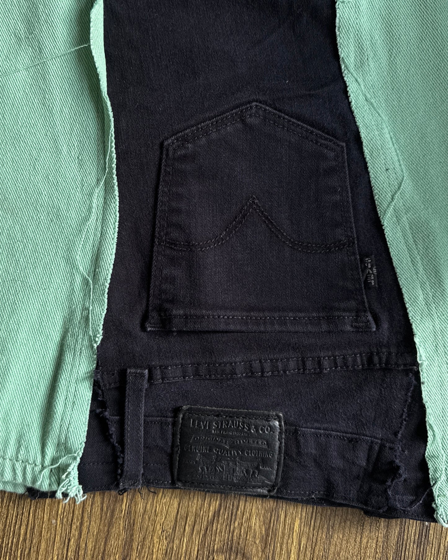 Duality Pants 038