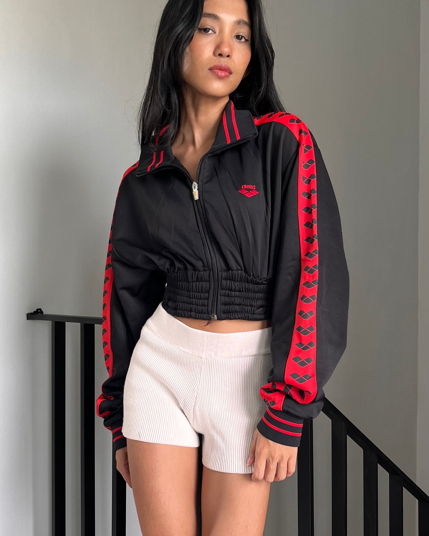 Cropped Jacket 025