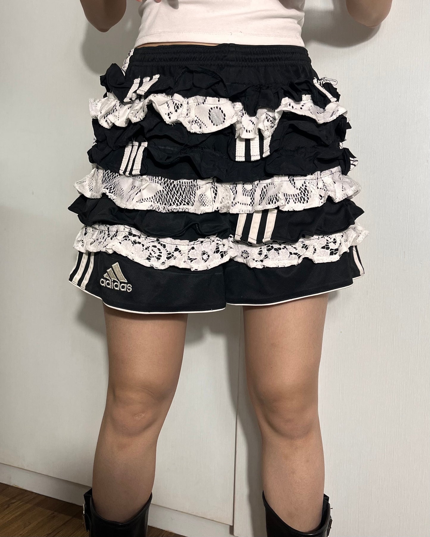 Lace Shorts 002
