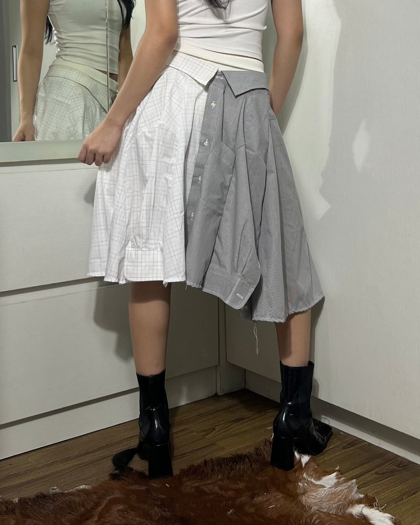 Button-up Skirt 001