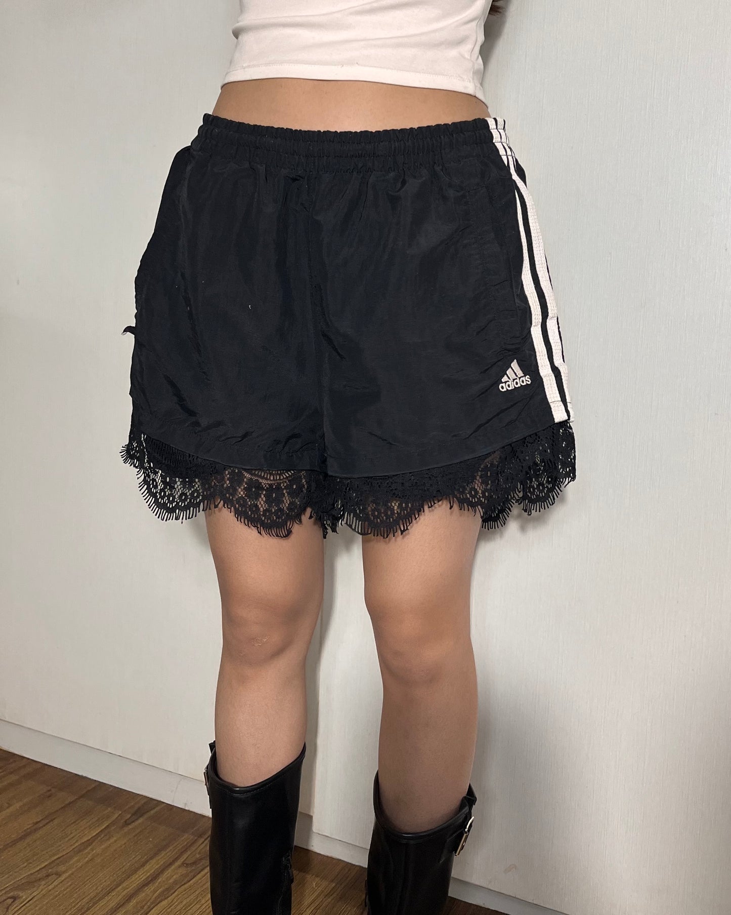 Lace Shorts 001
