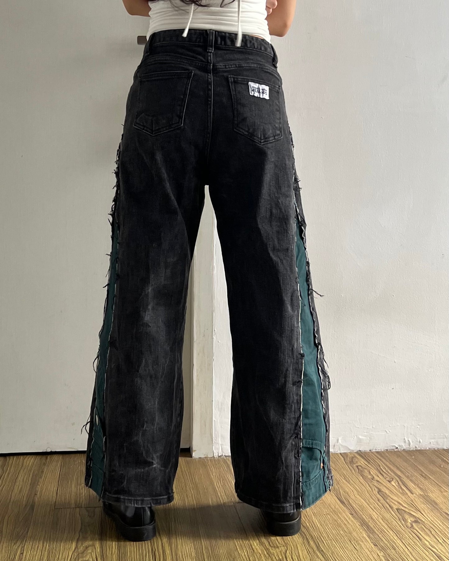 Duality Pants 023