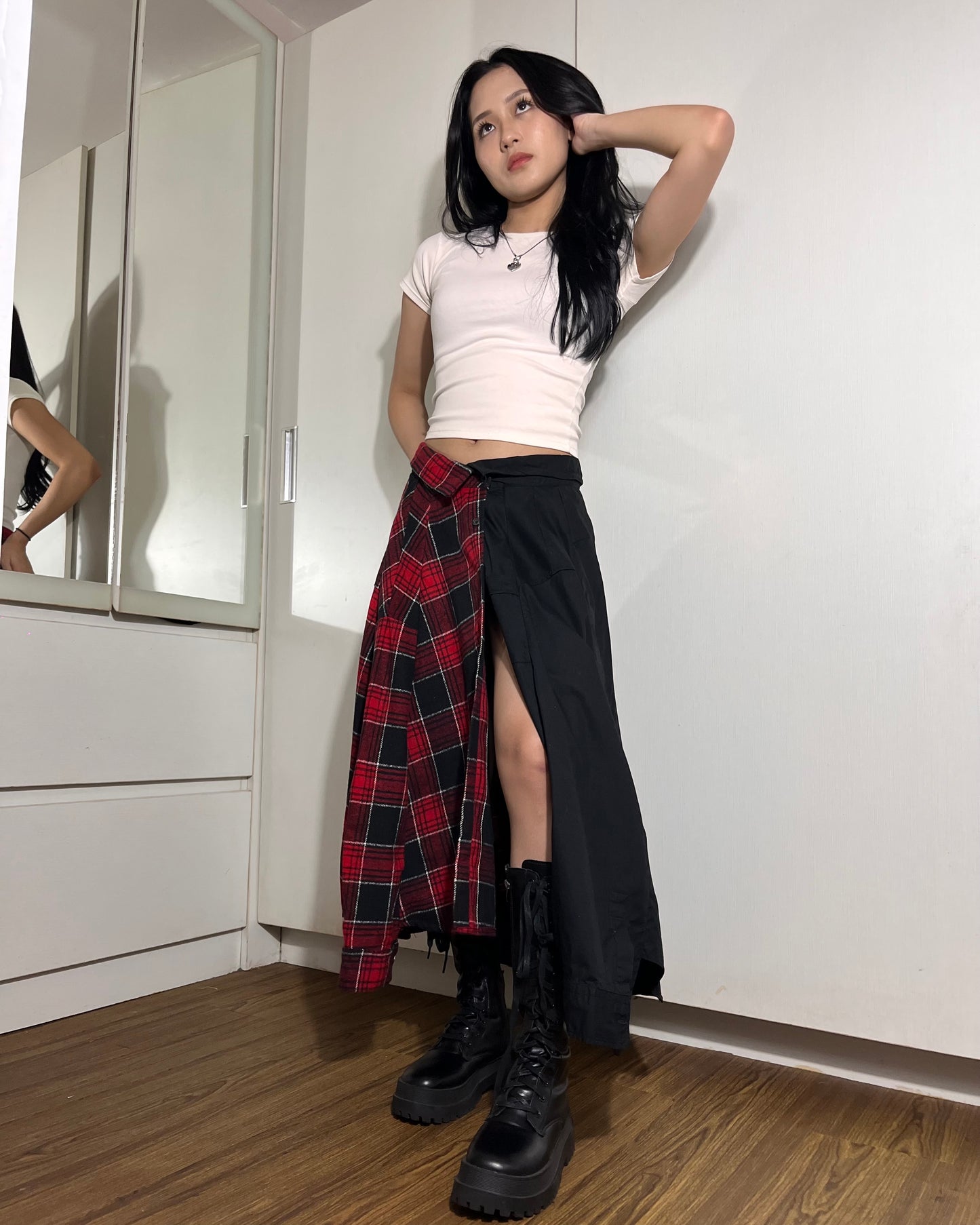 Button-up Maxi Skirt 007