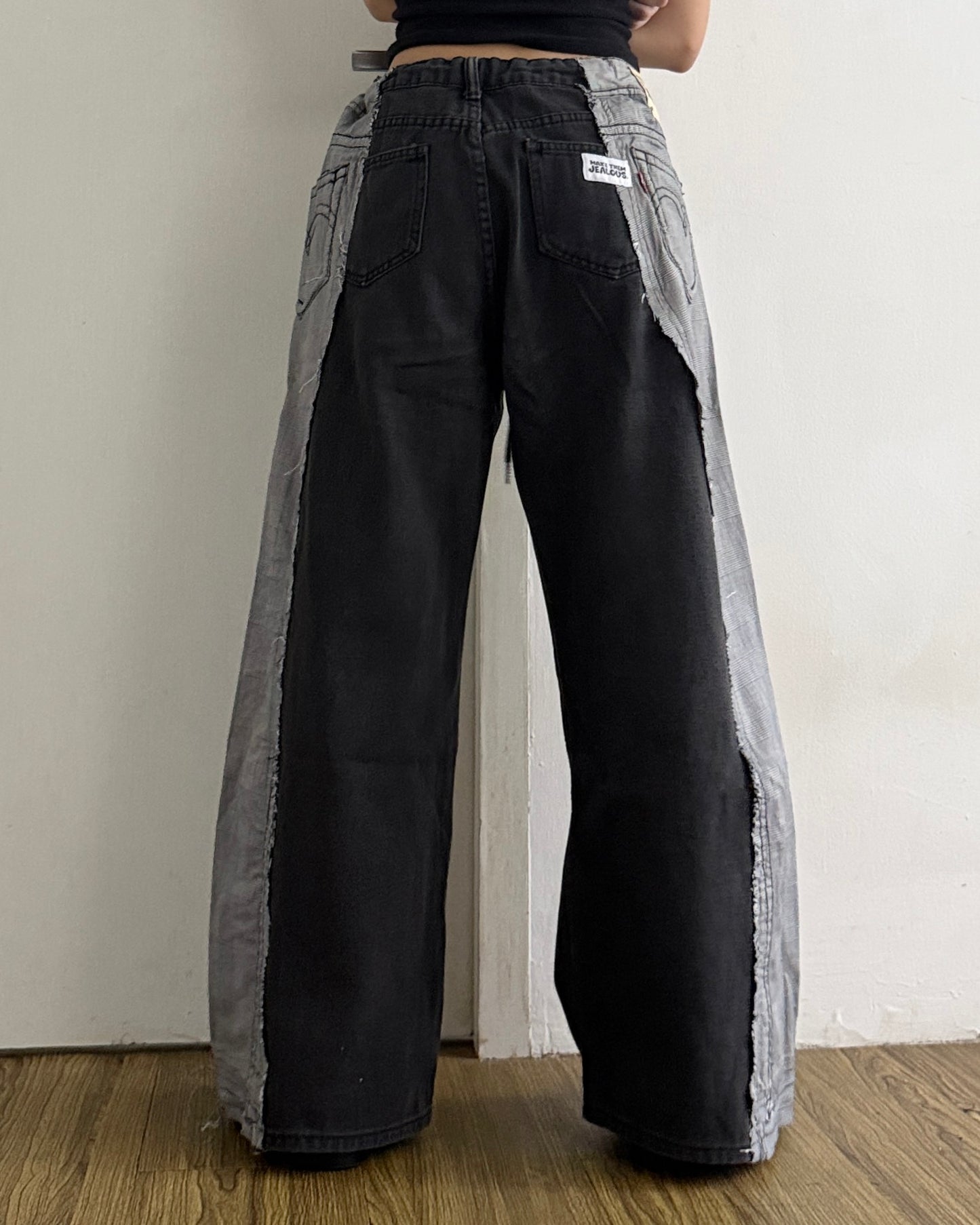 Edge Pants 032