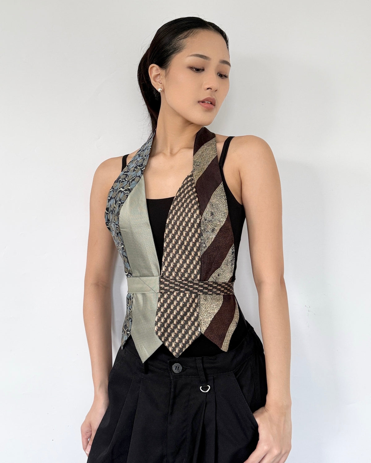 Tie Top 002