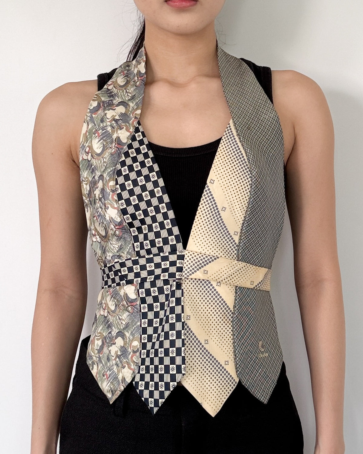 Tie Top 022