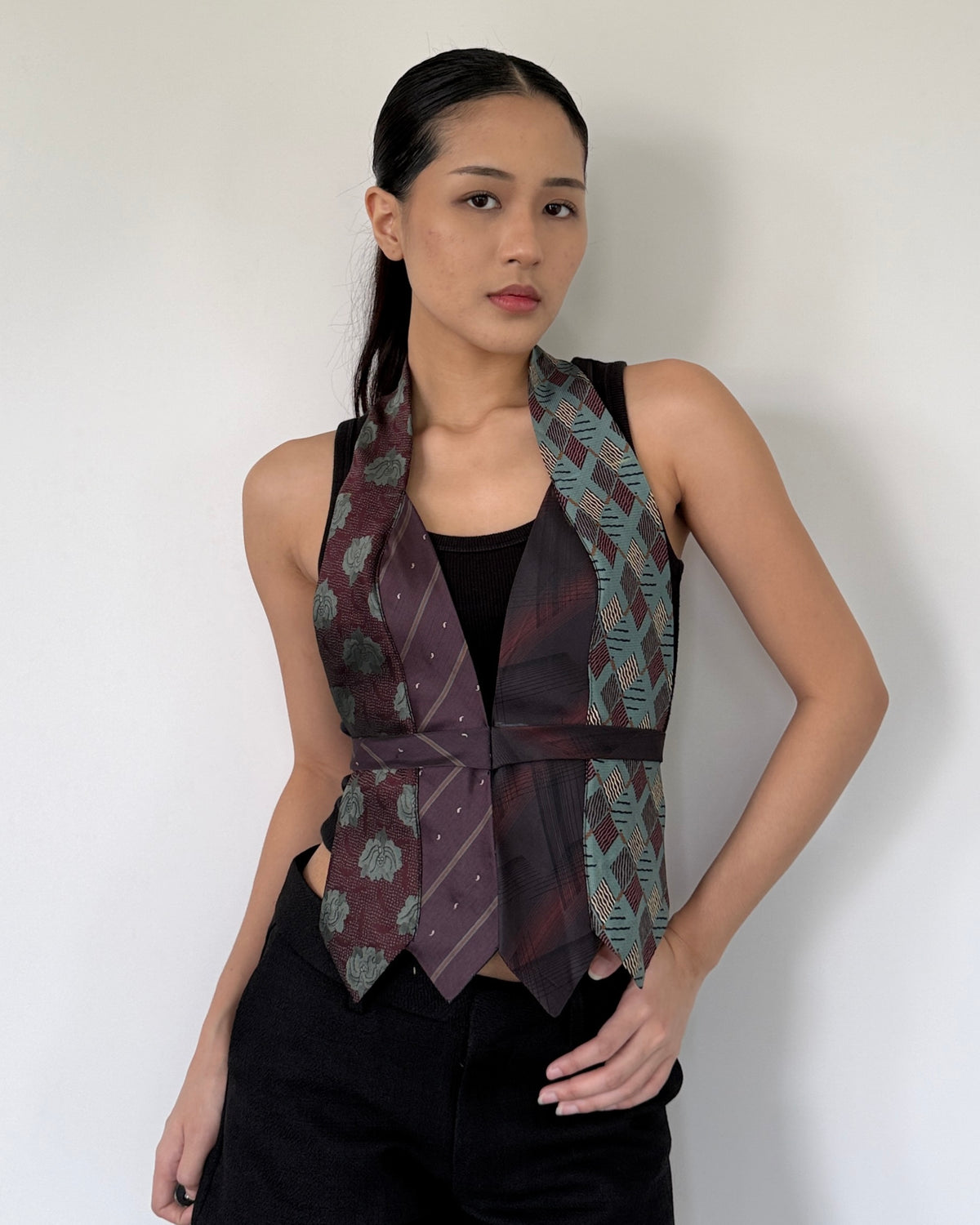 Tie Top 024