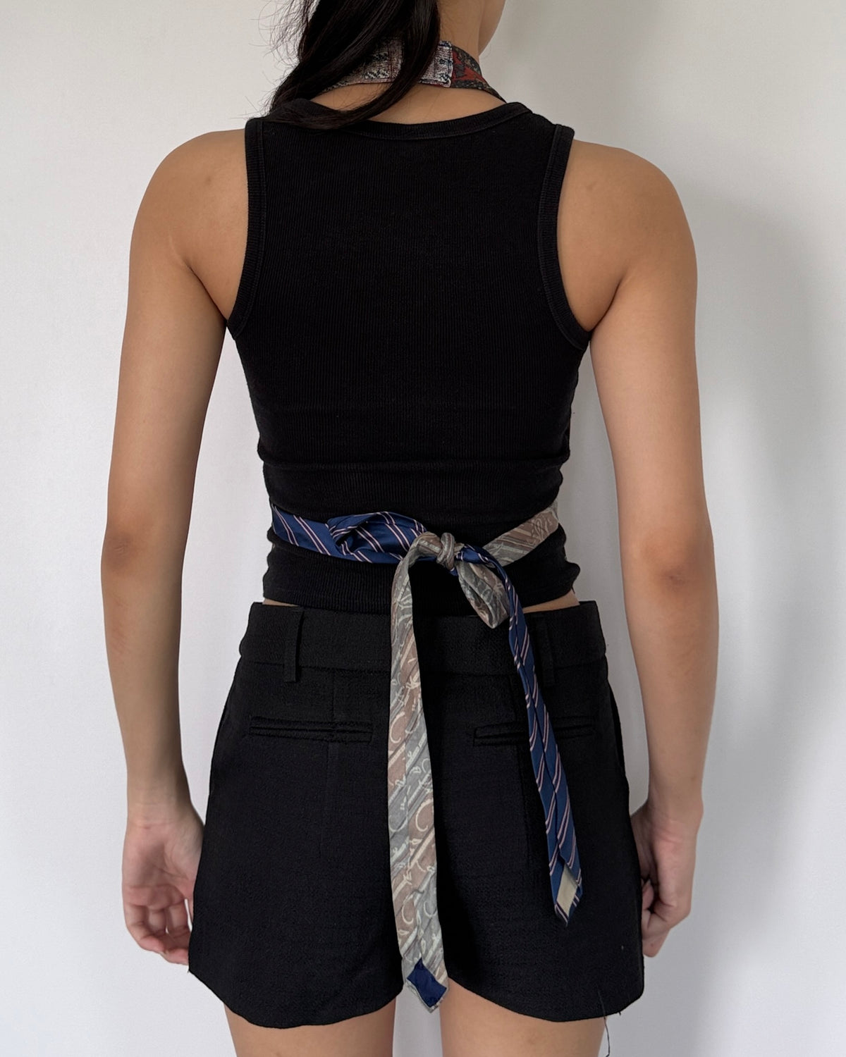 Tie Top 027
