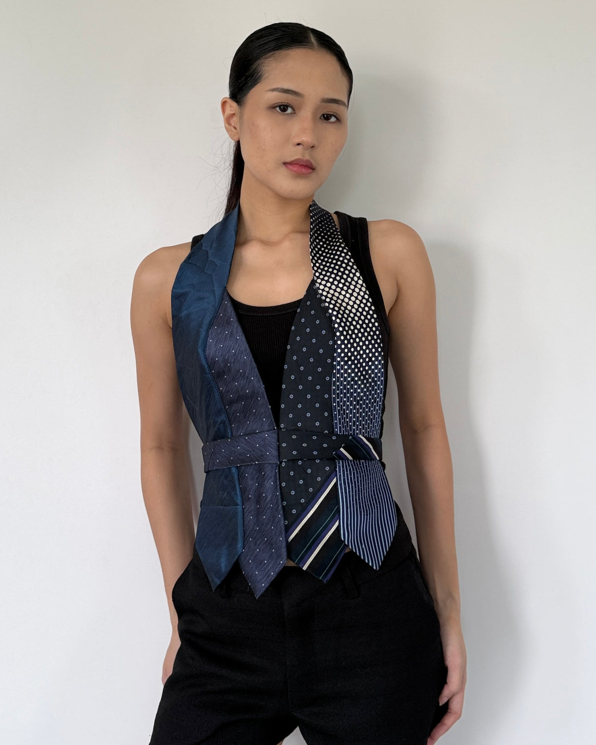 Tie Top 030