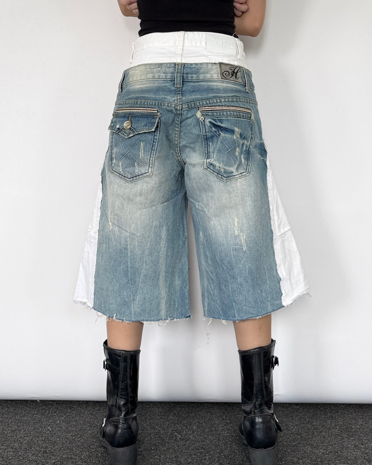 Double Waist Jorts 024
