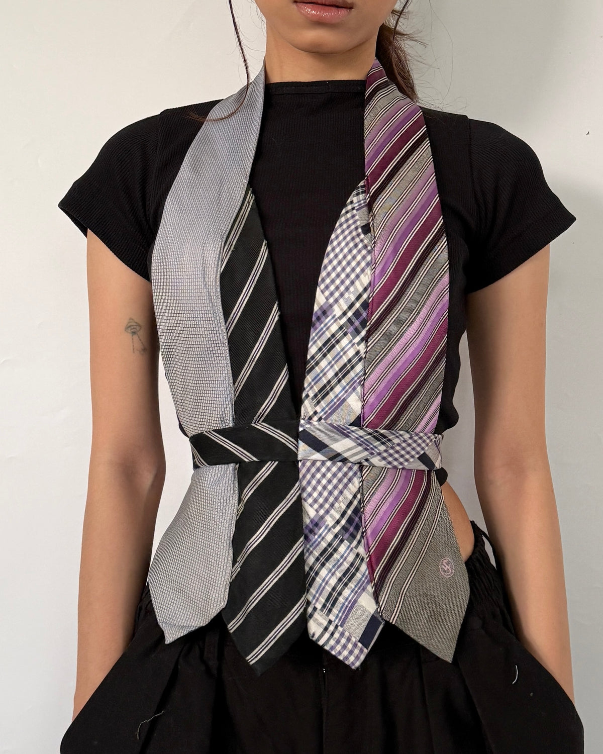 Tie Top 013