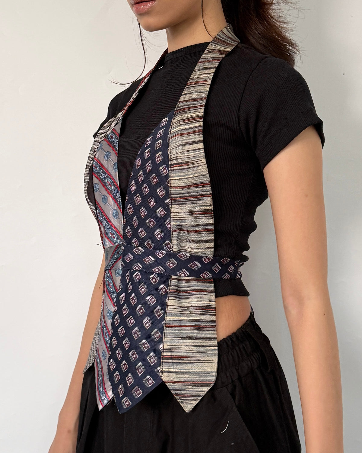 Tie Top 012