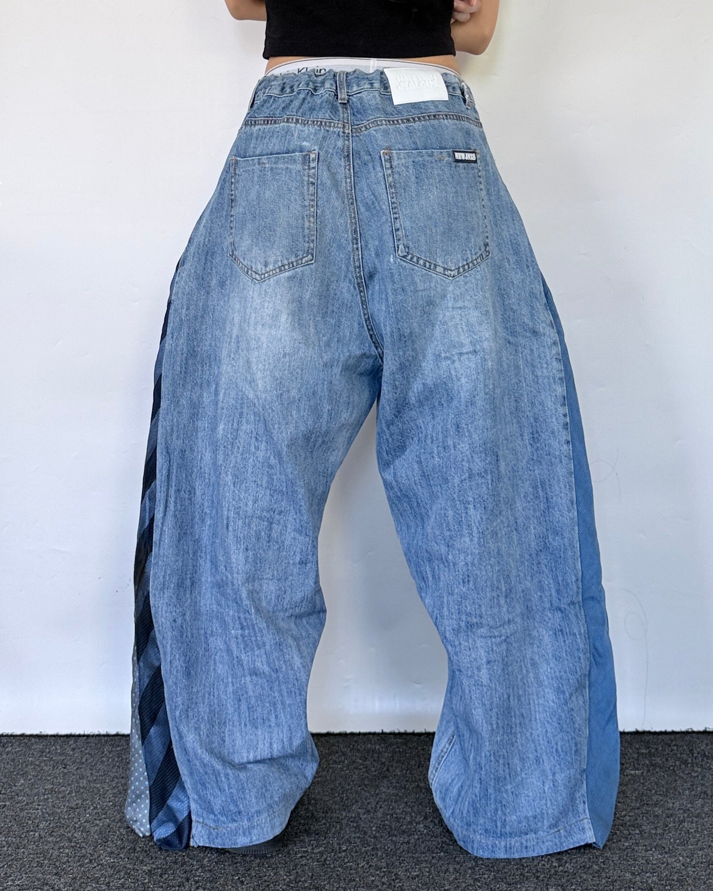 Tie Pants 026
