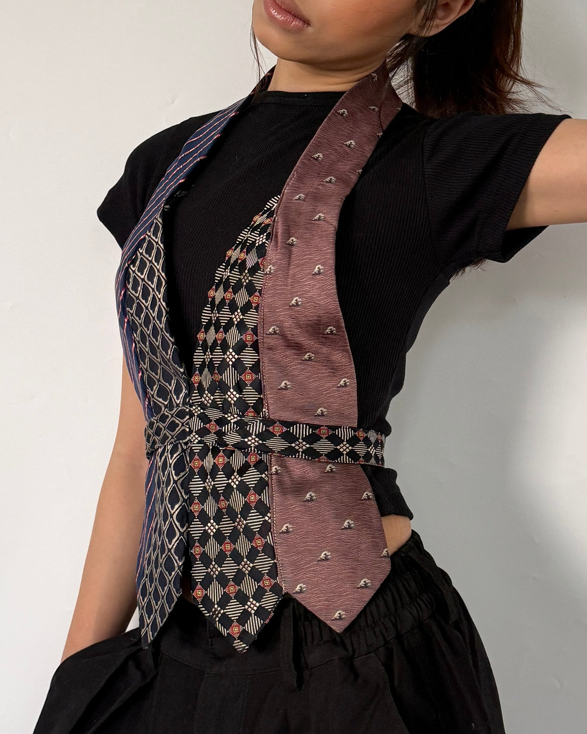 Tie Top 007