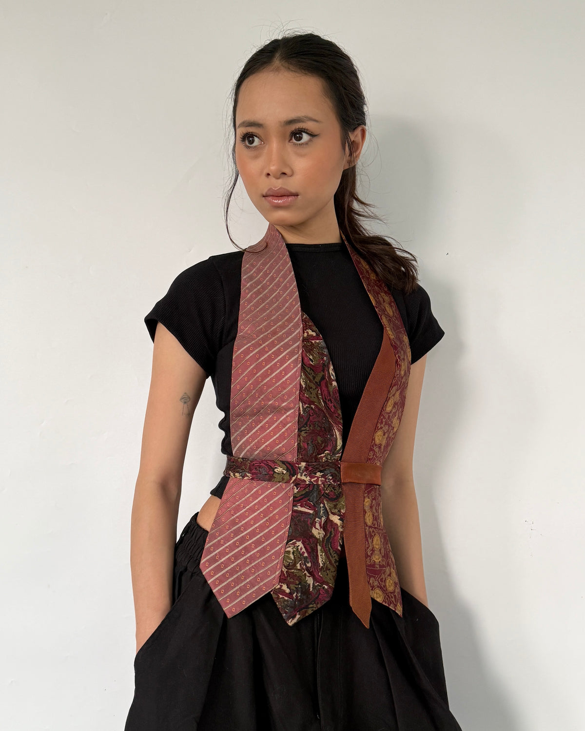 Tie Top 006