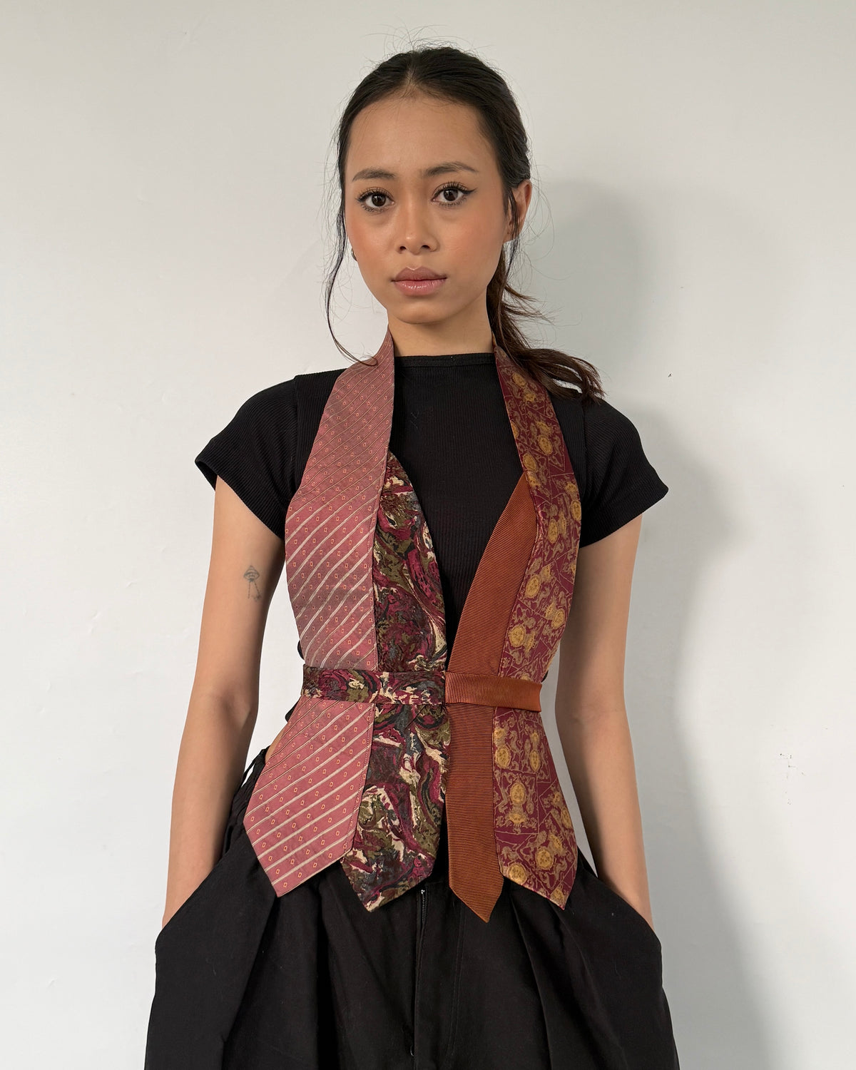 Tie Top 006